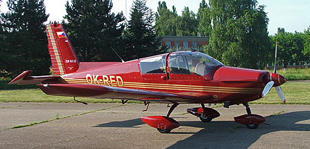 Samolot ZLIN 242L / 143L